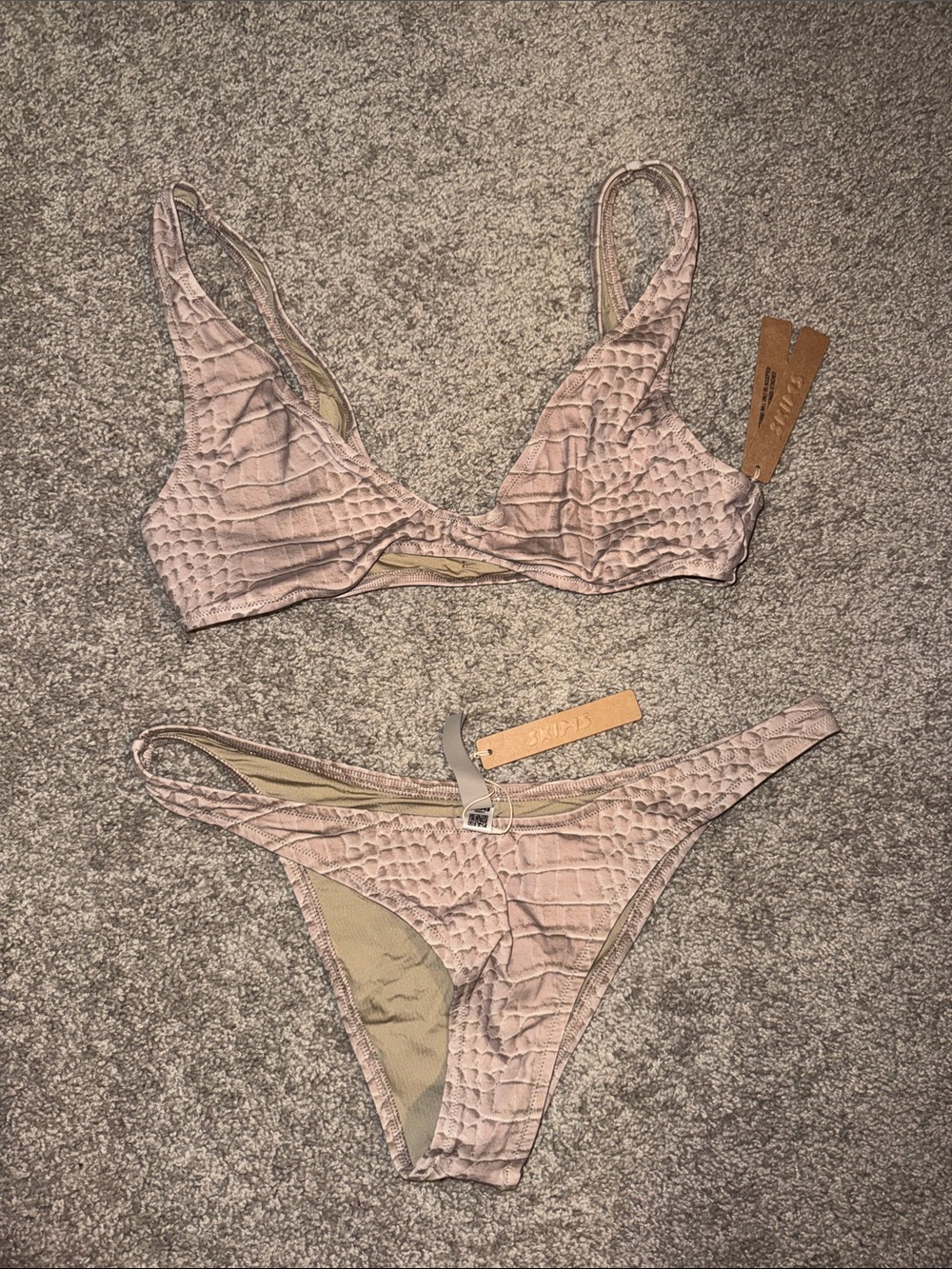 SKIMS Swim